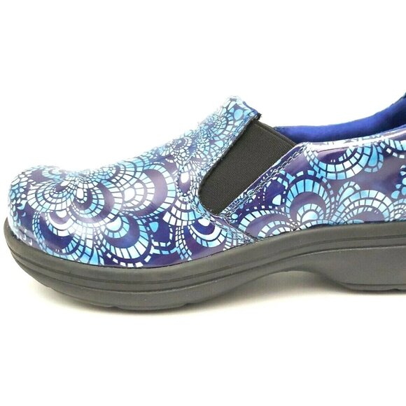 Easy Works by Easy Street Blue Paisley Slip on Clogs Shoes Women's Size 6M - Picture 8 of 12